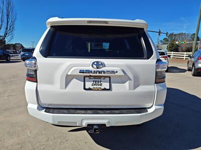 2019 Toyota 4Runner SR5   - Photo 6 - Woodstock, GA 30188