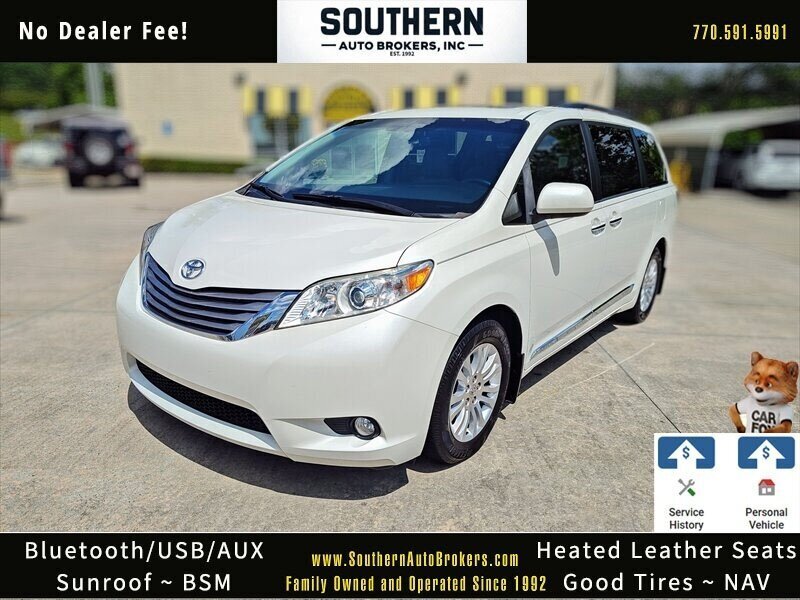 2017 Toyota Sienna XLE 8 Passenger  
