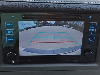 2017 Toyota Sienna XLE 8 Passenger   - Photo 23 - Woodstock, GA 30188