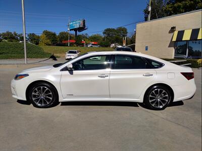 2016 Toyota Avalon Hybrid XLE Premium   - Photo 8 - Woodstock, GA 30188