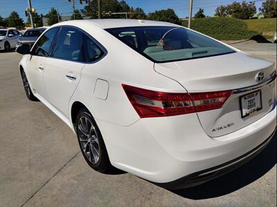 2016 Toyota Avalon Hybrid XLE Premium   - Photo 7 - Woodstock, GA 30188