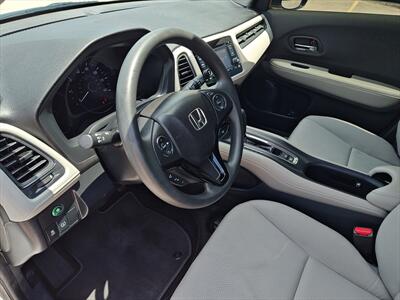 2020 Honda HR-V LX   - Photo 13 - Woodstock, GA 30188