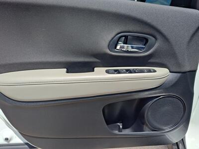 2020 Honda HR-V LX   - Photo 31 - Woodstock, GA 30188
