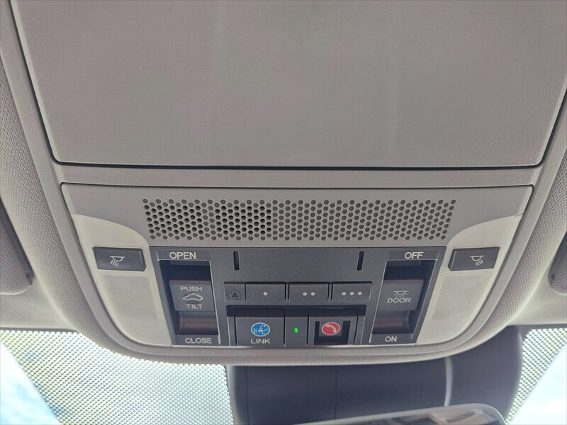2017 Acura TLX 3.5L Technology photo 30