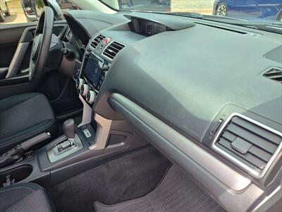 2017 Subaru Forester 2.5i Premium   - Photo 14 - Woodstock, GA 30188