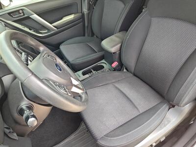 2017 Subaru Forester 2.5i Premium   - Photo 13 - Woodstock, GA 30188