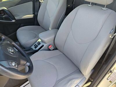 2011 Toyota RAV4   - Photo 13 - Woodstock, GA 30188