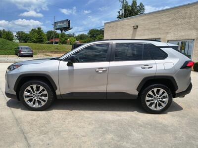2020 Toyota RAV4 LE - Photo 8 - Woodstock, GA 30188