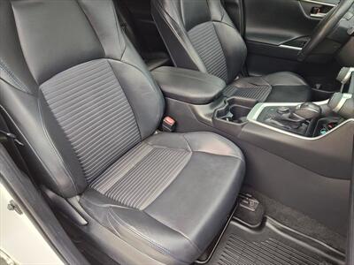 2019 Toyota RAV4 Hybrid XSE   - Photo 16 - Woodstock, GA 30188