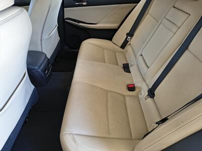 2015 Lexus IS 250 - Photo 16 - Woodstock, GA 30188