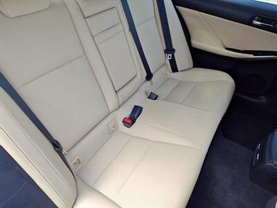 2015 Lexus IS 250   - Photo 17 - Woodstock, GA 30188