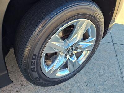 2018 Toyota Highlander Limited   - Photo 9 - Woodstock, GA 30188