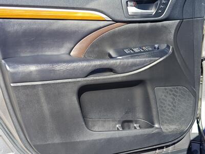 2018 Toyota Highlander Limited   - Photo 32 - Woodstock, GA 30188
