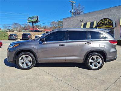2018 Toyota Highlander Limited   - Photo 8 - Woodstock, GA 30188