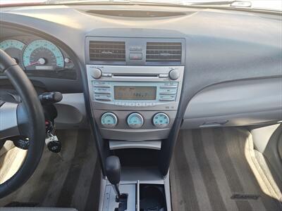 2009 Toyota Camry SE   - Photo 20 - Woodstock, GA 30188