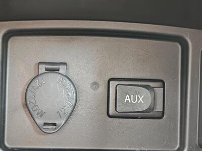 2009 Toyota Camry SE   - Photo 25 - Woodstock, GA 30188