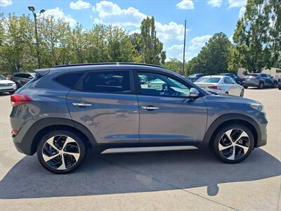 2017 Hyundai TUCSON Limited   - Photo 4 - Woodstock, GA 30188