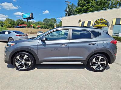 2017 Hyundai TUCSON Limited   - Photo 8 - Woodstock, GA 30188