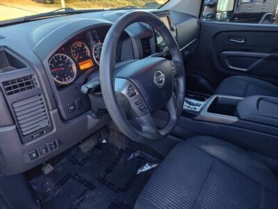 2015 Nissan Titan SV   - Photo 11 - Woodstock, GA 30188