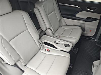 2014 Toyota Highlander Limited   - Photo 17 - Woodstock, GA 30188