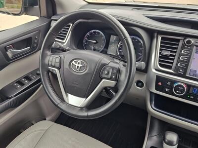 2014 Toyota Highlander Limited   - Photo 20 - Woodstock, GA 30188