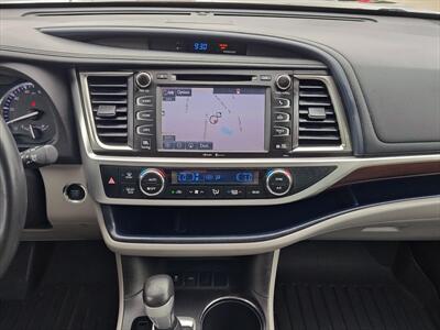2014 Toyota Highlander Limited   - Photo 21 - Woodstock, GA 30188