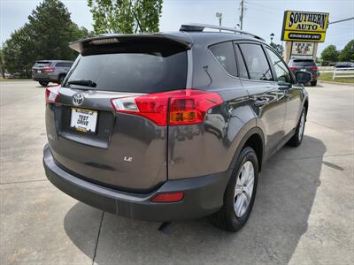 2015 Toyota RAV4 LE - Photo 5 - Woodstock, GA 30188