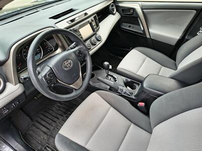 2015 Toyota RAV4 LE   - Photo 6 - Woodstock, GA 30188
