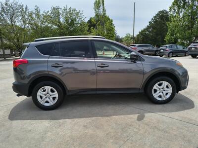 2015 Toyota RAV4 LE - Photo 4 - Woodstock, GA 30188