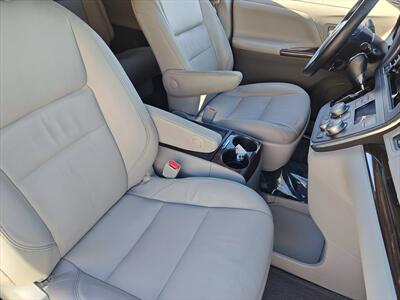 2015 Toyota Sienna XLE Premium 8 Passenger   - Photo 15 - Woodstock, GA 30188