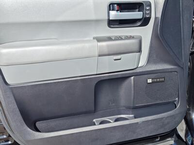 2017 Toyota Sequoia Limited   - Photo 29 - Woodstock, GA 30188