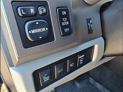 2017 Toyota Sequoia Limited   - Photo 33 - Woodstock, GA 30188