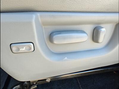 2017 Toyota Sequoia Limited   - Photo 32 - Woodstock, GA 30188