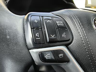 2016 Toyota Highlander LE Plus V6   - Photo 23 - Woodstock, GA 30188