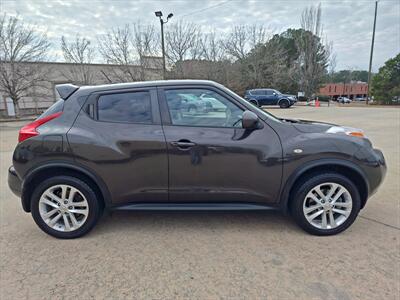 2011 Nissan JUKE SV - Photo 4 - Woodstock, GA 30188