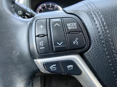 2015 Toyota Highlander LE Plus V6   - Photo 26 - Woodstock, GA 30188