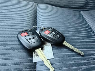 2015 Toyota Highlander LE Plus V6   - Photo 38 - Woodstock, GA 30188