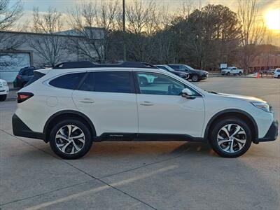 2020 Subaru Outback Limited XT   - Photo 4 - Woodstock, GA 30188