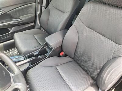 2015 Honda Civic SE   - Photo 13 - Woodstock, GA 30188