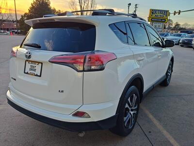 2017 Toyota RAV4 LE   - Photo 5 - Woodstock, GA 30188