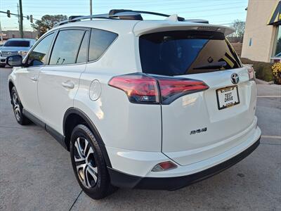 2017 Toyota RAV4 LE   - Photo 7 - Woodstock, GA 30188