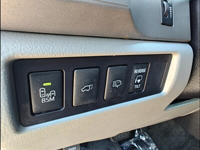 2015 Toyota Sequoia Platinum   - Photo 35 - Woodstock, GA 30188