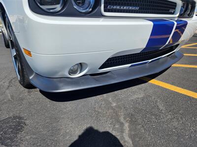 2011 Dodge Challenger SRT8 392 Inaugural Edition (#175/#1,100)   - Photo 9 - Fountain Hills, AZ 85268