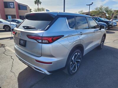 2022 Mitsubishi Outlander SE   - Photo 3 - Fountain Hills, AZ 85268