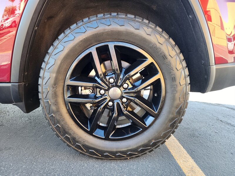 2020 Jeep Grand Cherokee North Edition - Photo 18 - Fountain Hills, AZ 85268