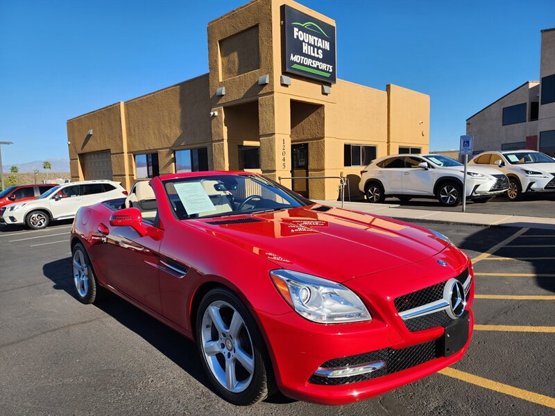 2015 Mercedes-Benz SLK 250  