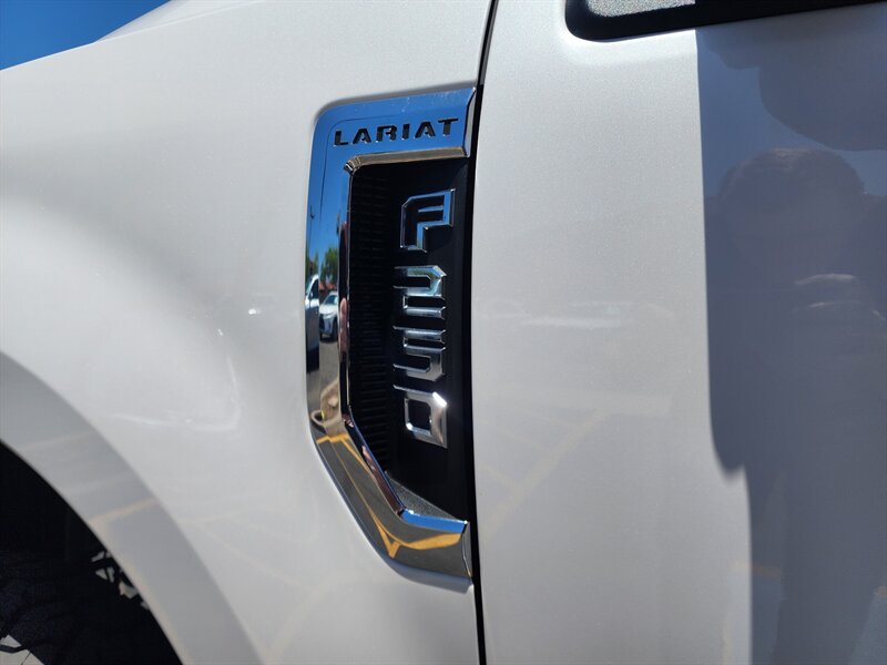 2018 Ford F-250 Super Duty Lariat - Photo 10 - Fountain Hills, AZ 85268