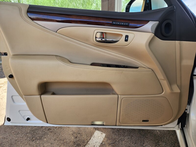 2015 Lexus LS 460 L - Photo 19 - Fountain Hills, AZ 85268