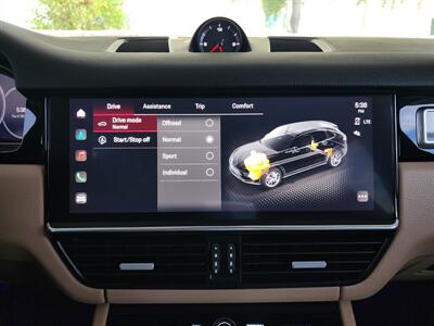 2022 Porsche Cayenne Platinum Edition   - Photo 46 - Fountain Hills, AZ 85268