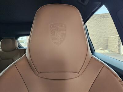 2022 Porsche Cayenne Platinum Edition   - Photo 28 - Fountain Hills, AZ 85268